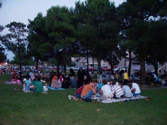 Sadakat’ten Kardeşlik İftarı 1