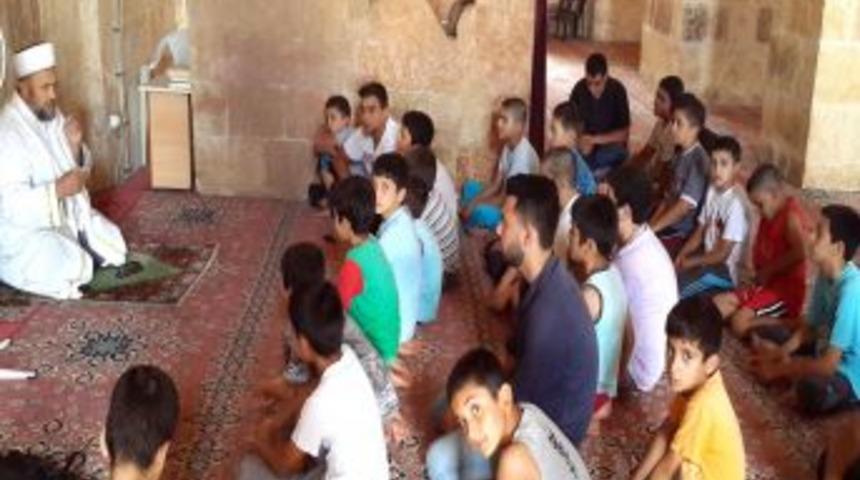 Kozan Hoşkadem Camii'nde Değerler Eğitimi