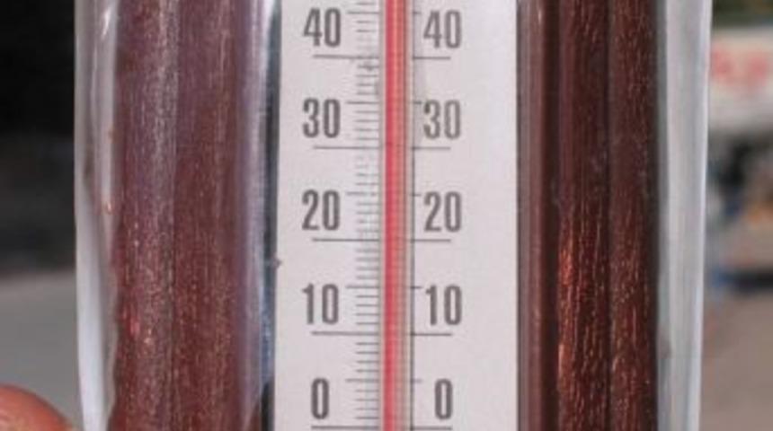 Ak&ccedil;akale'de Sıcaklar 50 Dereceyi Buldu