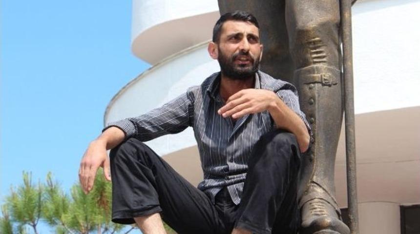 Trabzon&rsquo;da Bir Garip Oturma Eylemi