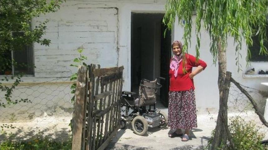 Akyazı Belediyesi'nden Dolu Dolu Ramazan Yardımı