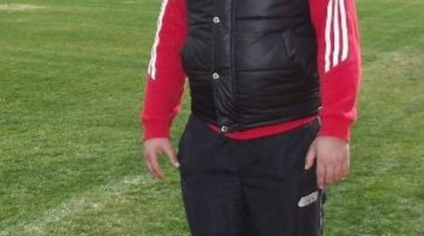 İncirliova&rsquo;nın Kapısı Aydınlı Oyunculara A&ccedil;ık