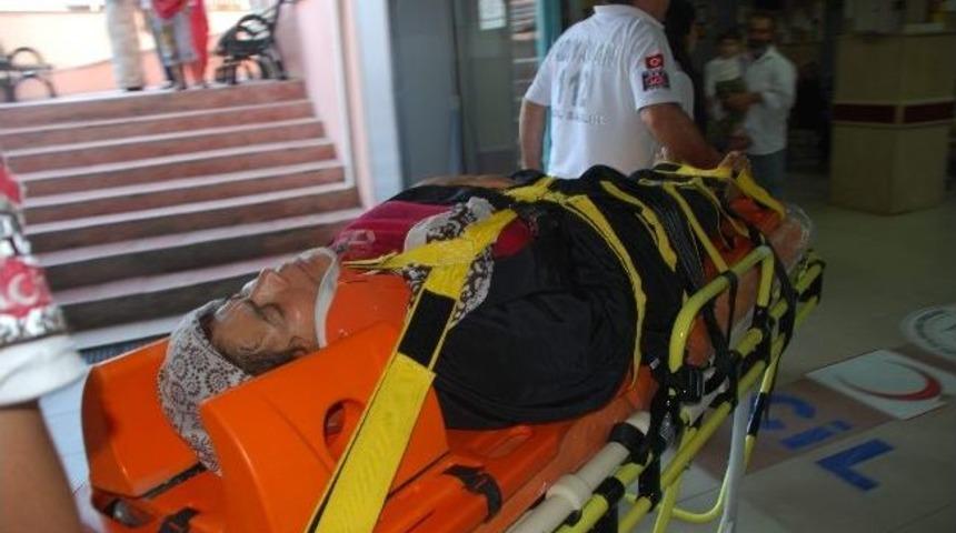 Otomobil İle Motosiklet &Ccedil;arpıştı: 1 Yaralı