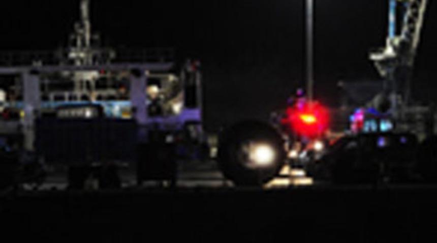 Feribotta &ccedil;ıkan yangın panik yarattı