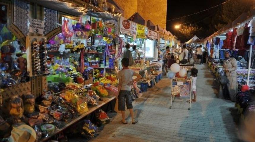 Karaman Kalesi Ramazan Ayı İle Birlikte Canlandı