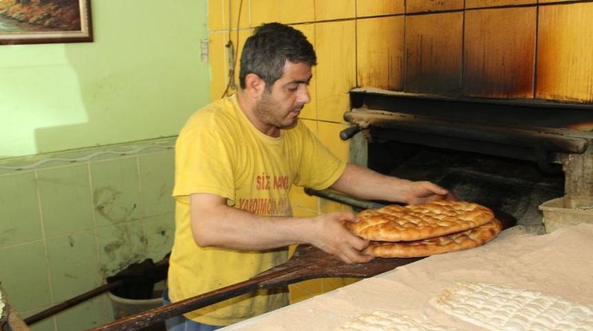 Fırıncıların Sıcakla Imtihanı