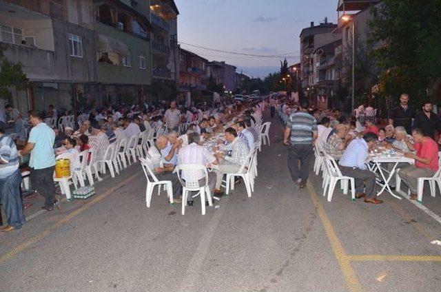 İstasyon Mahallesini Buluşturan İftar