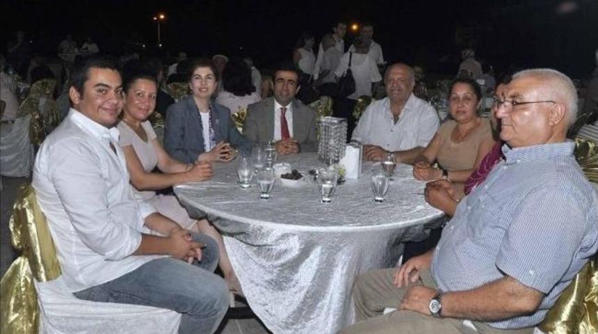 Vali G&uuml;zeloğlu Şehit Aileleri Ve Gazilerle İftarda Buluştu