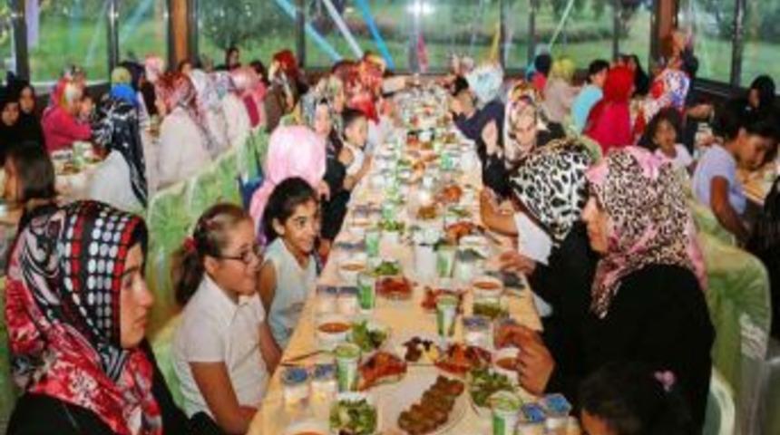 12 Bin Sivil Toplum Kuruluş &Uuml;yesi Aynı Sofrada Buluşacak