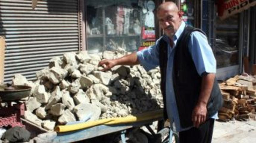 Pasinler'de Satışa Sunulan Kil Yoğun İlgi G&ouml;r&uuml;yor