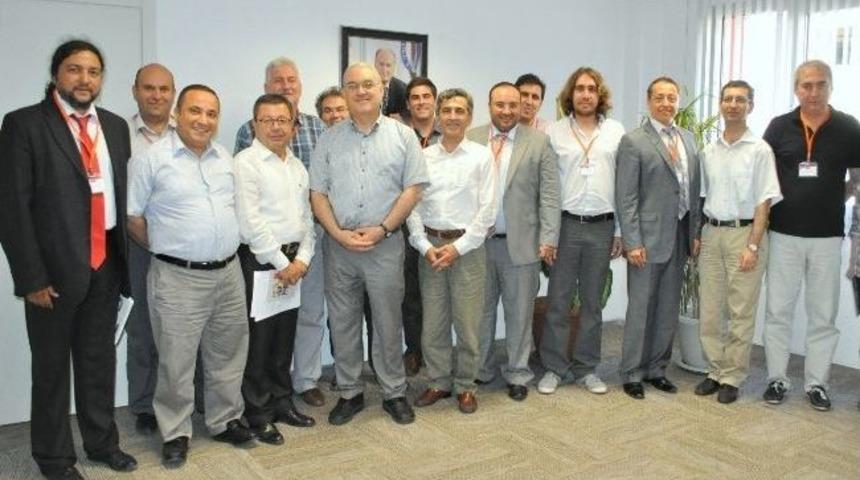 İzmir &Uuml;niversitesi Ve Ege Bilişim Sanayicileri Derneği&rsquo;nden &Ouml;nemli İşbirliği
