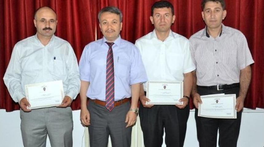 Aksaray'da Polise &Ouml;d&uuml;l