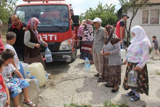 Kaynak Suları Kuruyunca Susuz Kaldılar