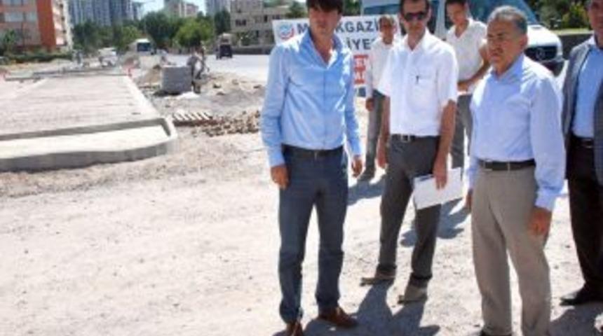 Seyitgazi Mahallesi'nde Cadde Ve Sokaklar Yenileniyor