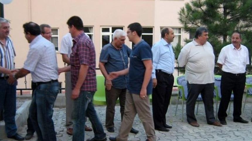 Gediz Ticaret Ve Sanayi Odası &Uuml;yelerine İftar