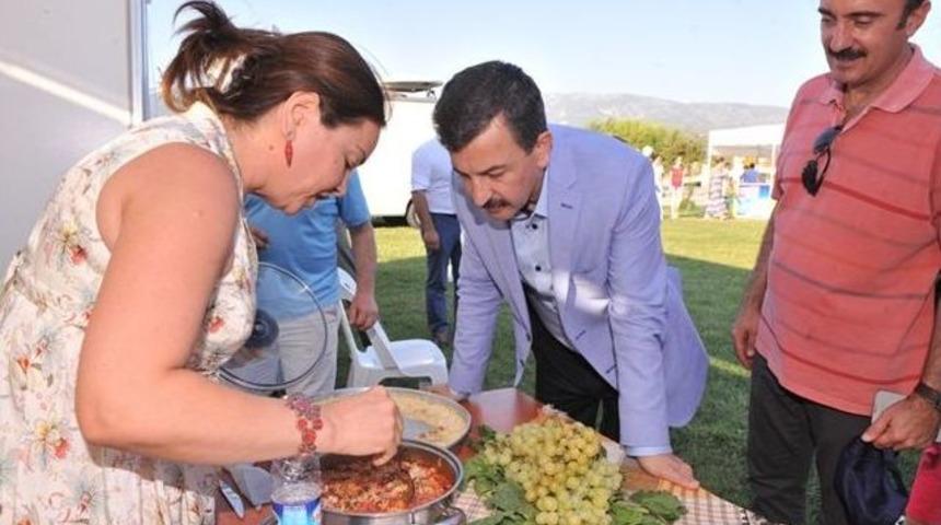 Buca Belediyesi&rsquo;nin Ramazan&rsquo;da D&uuml;zenlediği Yemek Yarışmasına Tepki