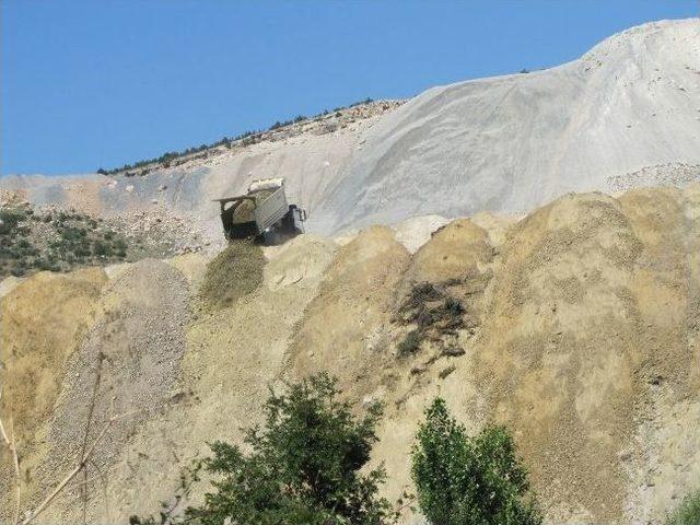 Bor Maden Sahaları Doğaya Yeniden Kazandırılıyor 1