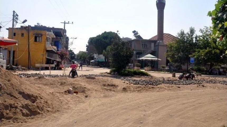 Koca&ccedil;eşme Meydanı&rsquo;nda &Ccedil;alışmalar Tamamlanmak &Uuml;zere