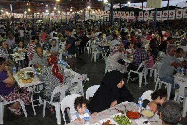 Mhp İftarında Partililer Bir Araya Geldi 1