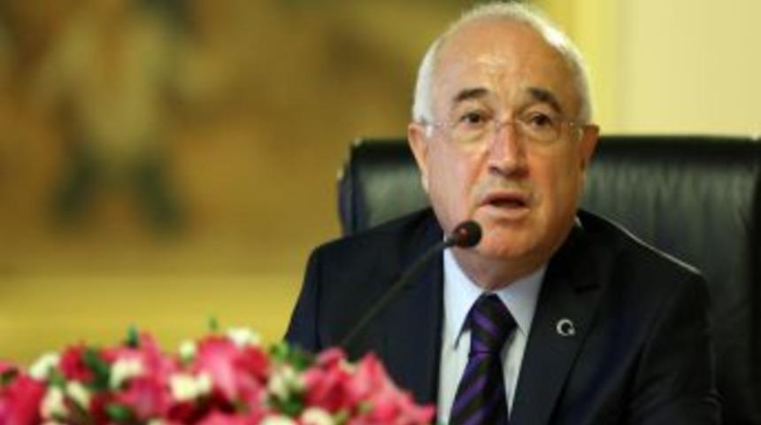 TBMM Başkanı &Ccedil;i&ccedil;ek: Meclis Gazinoya D&ouml;n&uuml;ş&uuml;r Hale Geldi