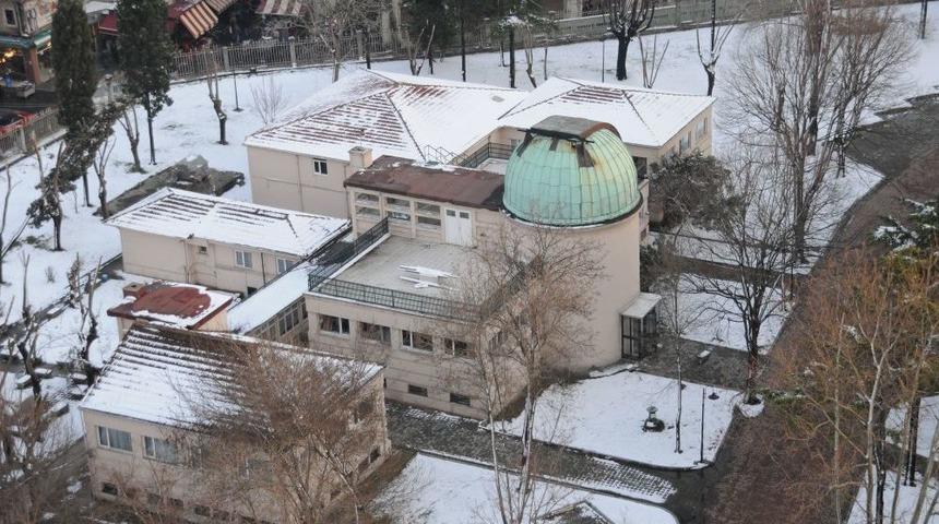 İstanbul &Uuml;niversitesi Uzay Bilimleri Binası Ile G&ouml;zlem Evi Yenilendi