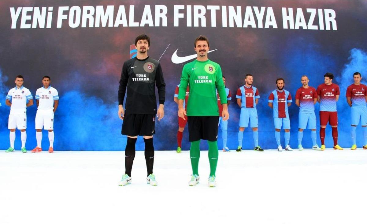 Trabzonspor'un Yeni Formalar Tanıtıldı