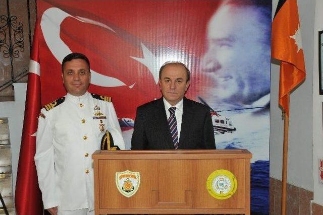 Vali Öztürk Sahil Güvenlik Grup Komutanlığı’nı Ziyaret Etti 1