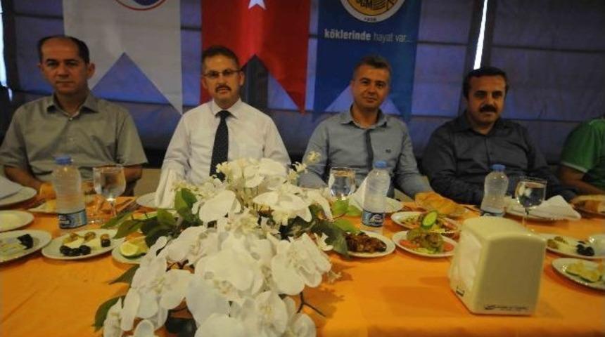 Mersin'de Ormancılar İftar Sofrasında Buluştu