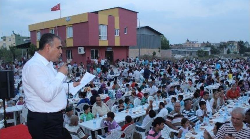 Ak Parti Seyhan İl&ccedil;e Teşkilatından 30 Bin Kişiye İftar