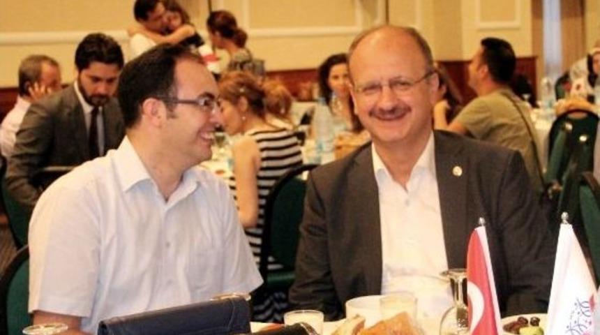 İk&ccedil;&uuml; 3.yaşını İftarla Kutladı