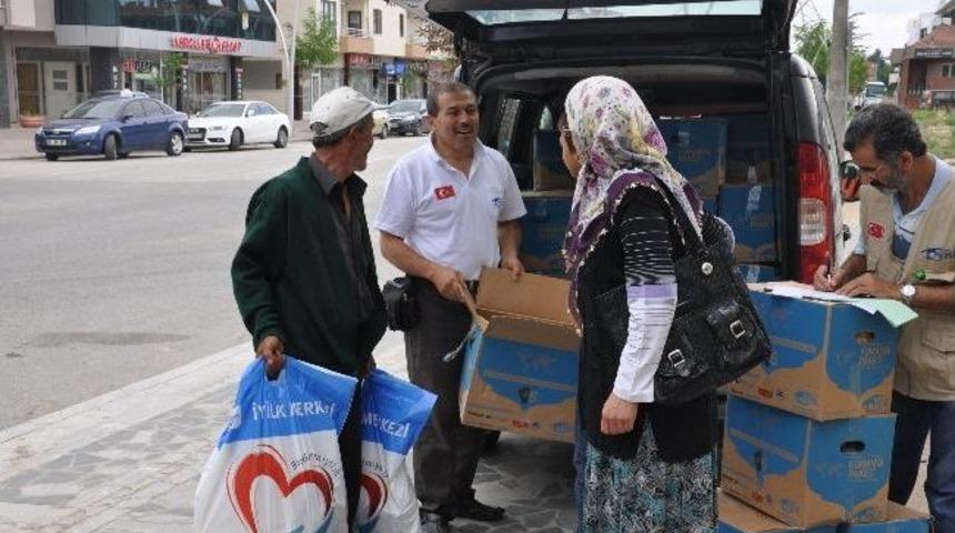Kimse Yok Mu Derneği, İhtiya&ccedil; Sahibi Aileleri Unutmadı