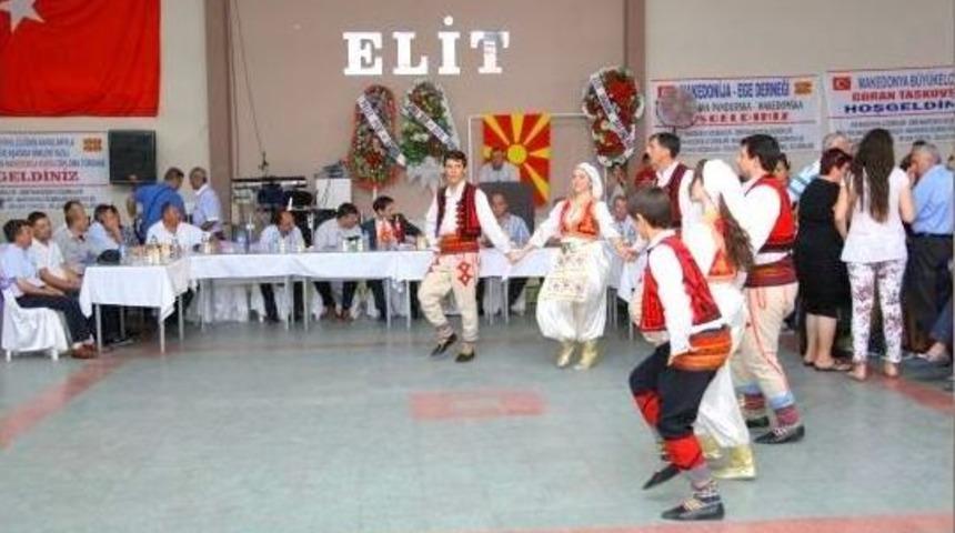 Makedonya G&ouml;&ccedil;menleri Makedonca &Ouml;ğrendi