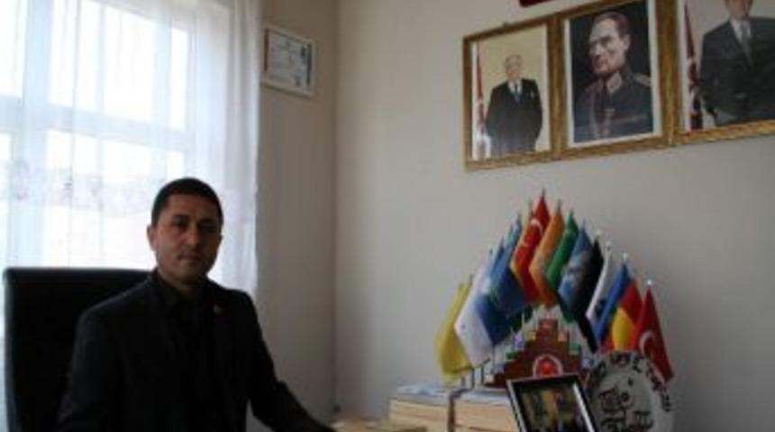 Kars &Uuml;lk&uuml; Ocakları Başkanından Ak Parti Genel Başkan Yardımcısı H&uuml;seyin &Ccedil;elik&rsquo;e Sert Tepki