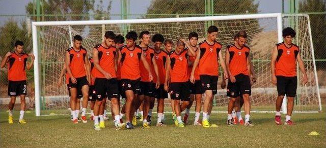 Adanaspor’da Yönetim İle Oyuncular İftarda Buluştu