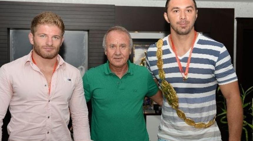 Pehlıvanlar Muratpaşa&rsquo;da