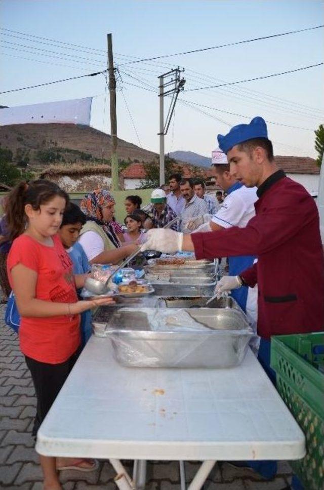 Ramazan’ın Manevi Heyecanı Helvacı’da Yaşanıyor