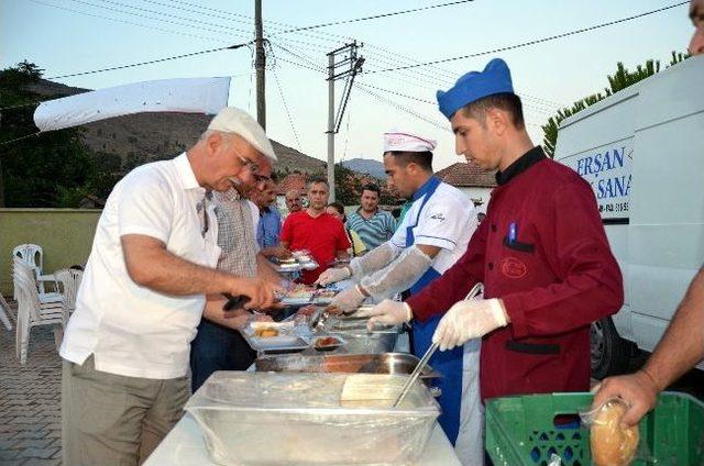 Ramazan’ın Manevi Heyecanı Helvacı’da Yaşanıyor