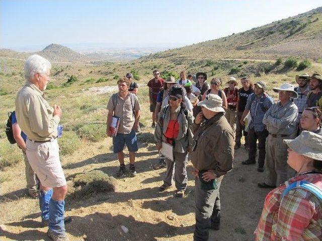 Amerikalı Akademisyenler Bolu’da Deprem Kampı Yapıyor