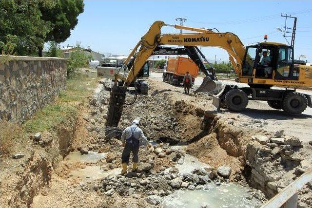 Van Belediyesi’nden Hummalı Çalışma