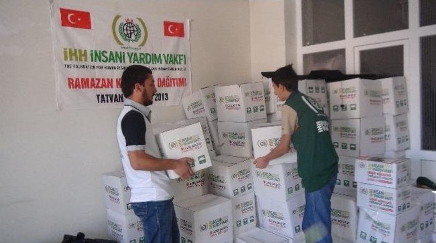 İhh Ve Tatvan İnsan-der Kumanya Dağıttı