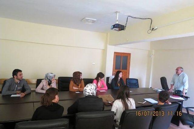 K&uuml;reversiteli &Ouml;ğrencileri "turizm Ve K&uuml;lt&uuml;rel Miras" Konusunda Bilgilendirildi 1