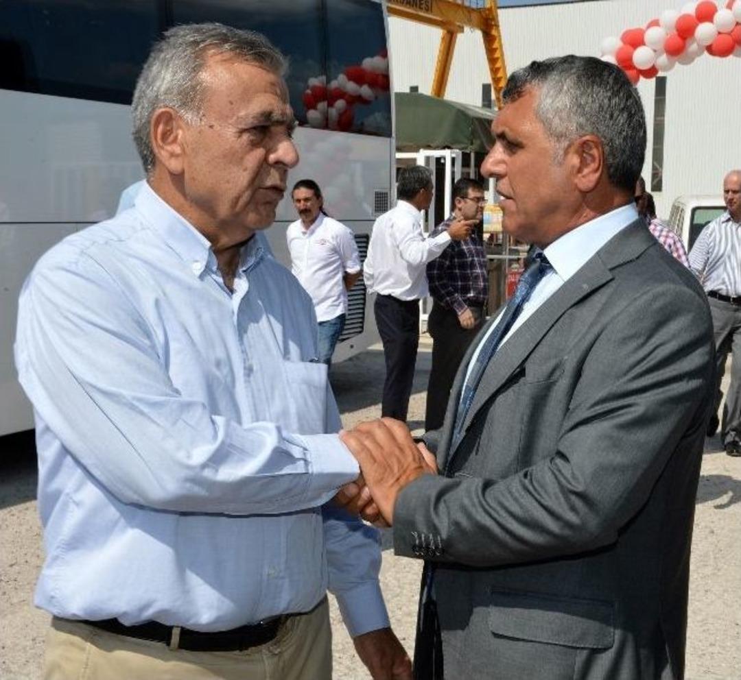 İzmir'in Yeni K&ouml;rfez Gemileri 2014'te Hazır