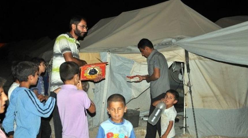 M&uuml;ltecilere 10 Ton Hurma Dağıtıldı