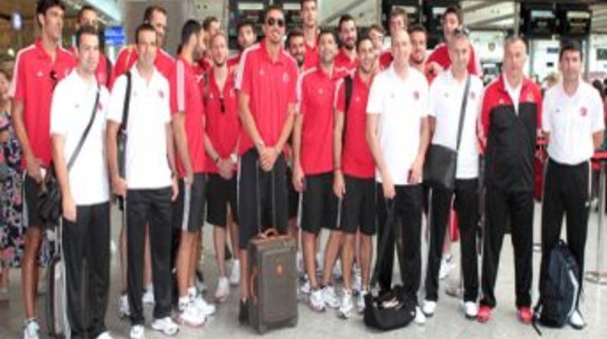 A Milli Basketbol Takımı, İtalya'ya Gitti