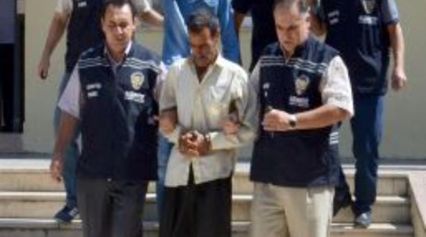 &Ccedil;aldıkları Matkaplarla Tatile Gitmeyi Planlayan Hırsızlar Yakayı Ele Verdi