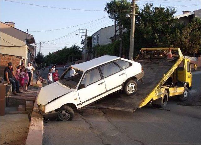 Çan’da Mahalle Muhtarı Kaza Geçirdi