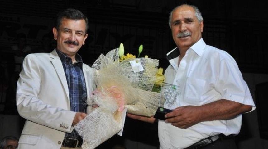 Buca'da Aşıklar Ş&ouml;leni...