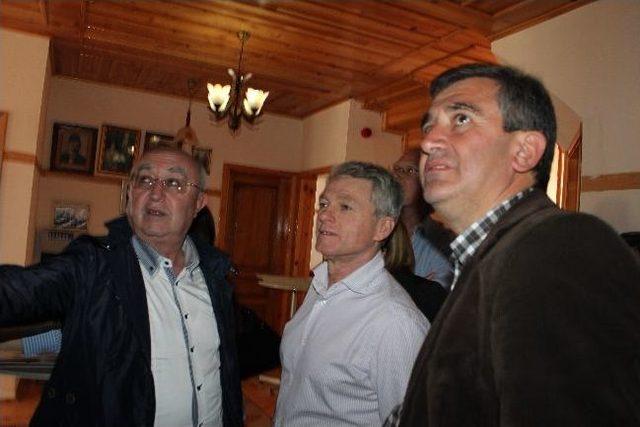 Başkan Fikret Albayrak İtalya dan D&ouml;nd&uuml; 2