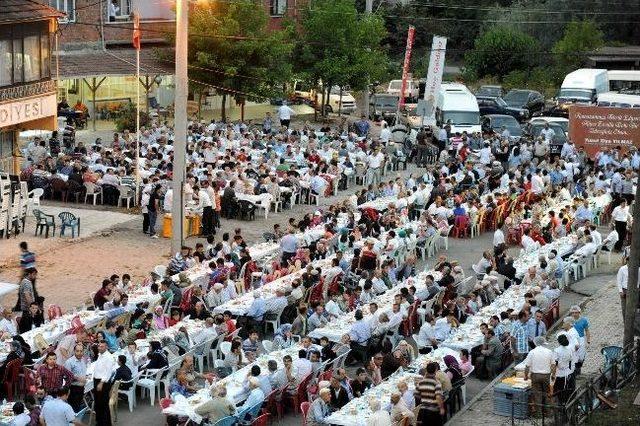 Büyüklü’de Büyük İftar Coşkusu