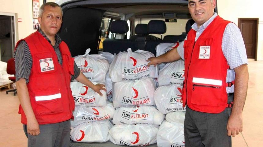 T&uuml;rk Kızılayı Fakirleri Unutmadı